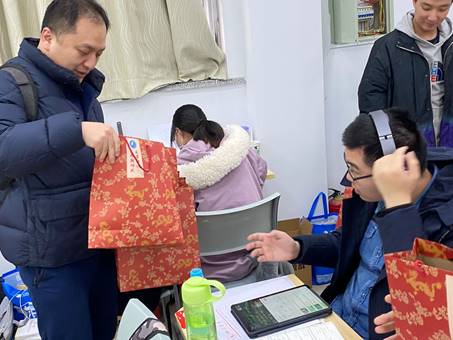 F4F0CD1C58679046A140C26BAB0A6890